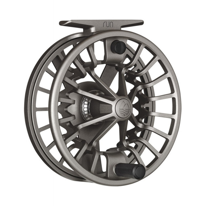 02_redington-run-fly-reel_sand.jpg