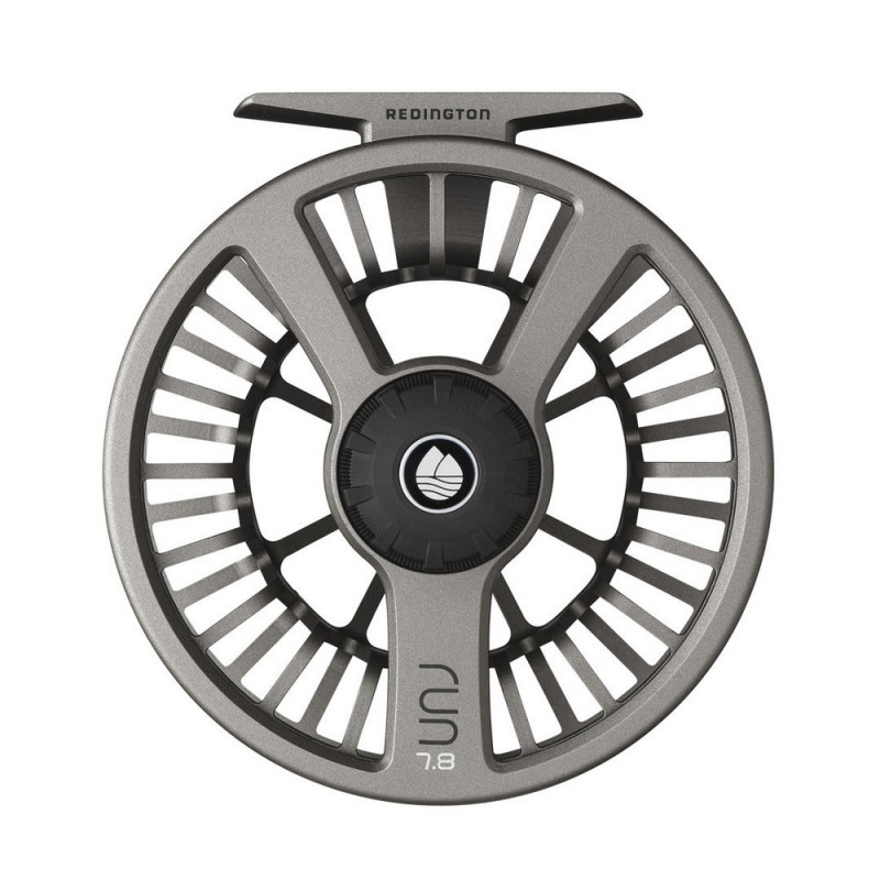 03_redington-run-fly-reel_sand.jpg