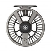 03_redington-run-fly-reel_sand.jpg